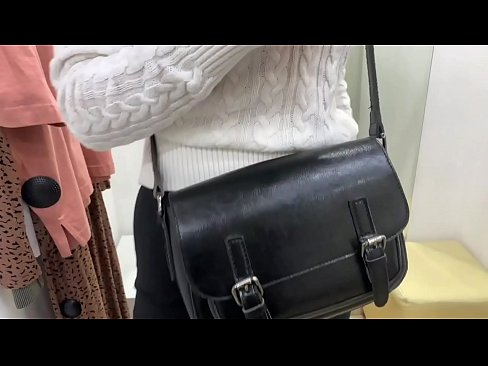 ❤️ Фитинг бөлмөсүндө жаш канчык FeralBerryди дилдо менен коомдук мастурбациялоо ❌ Порно порно ky.quizfarmature.ru ❌️